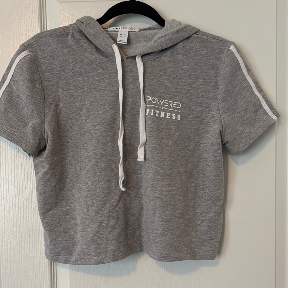 URBAN PLANET Crop Top